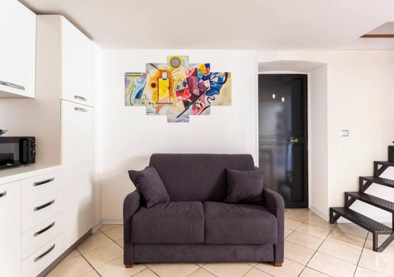Aitne - Holiday Apartments Catánia Buitenkant foto