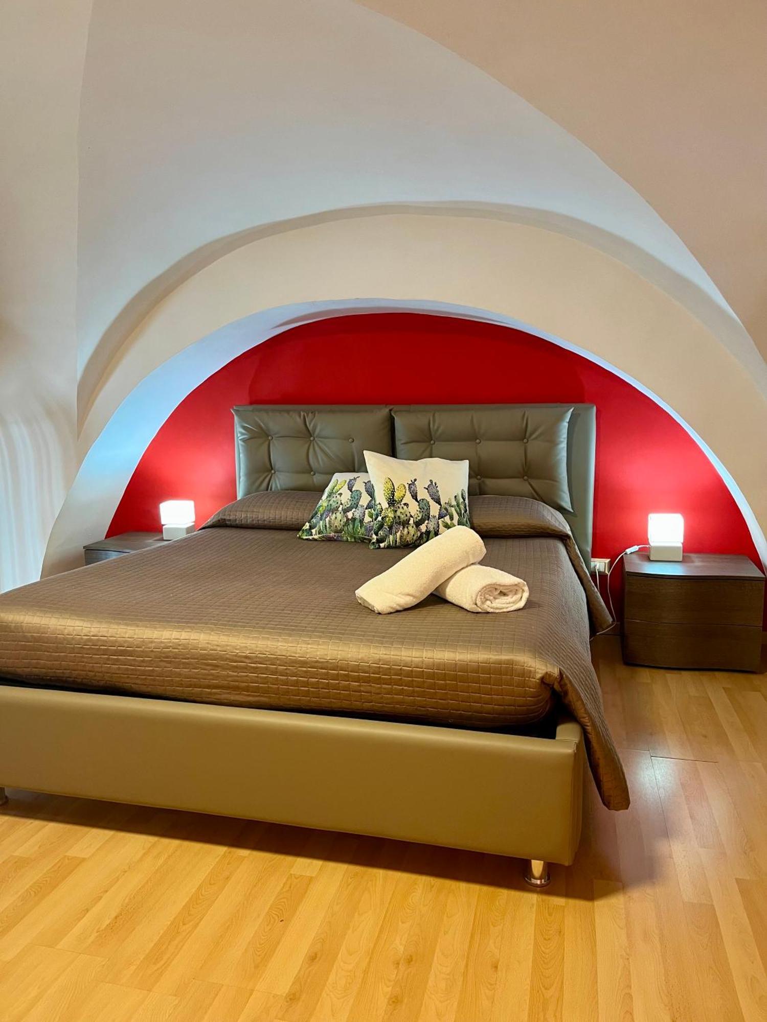 Aitne - Holiday Apartments Catánia Buitenkant foto